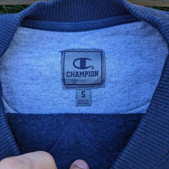 Champion Women's White and Navy Jumper - Picture 3 of 4